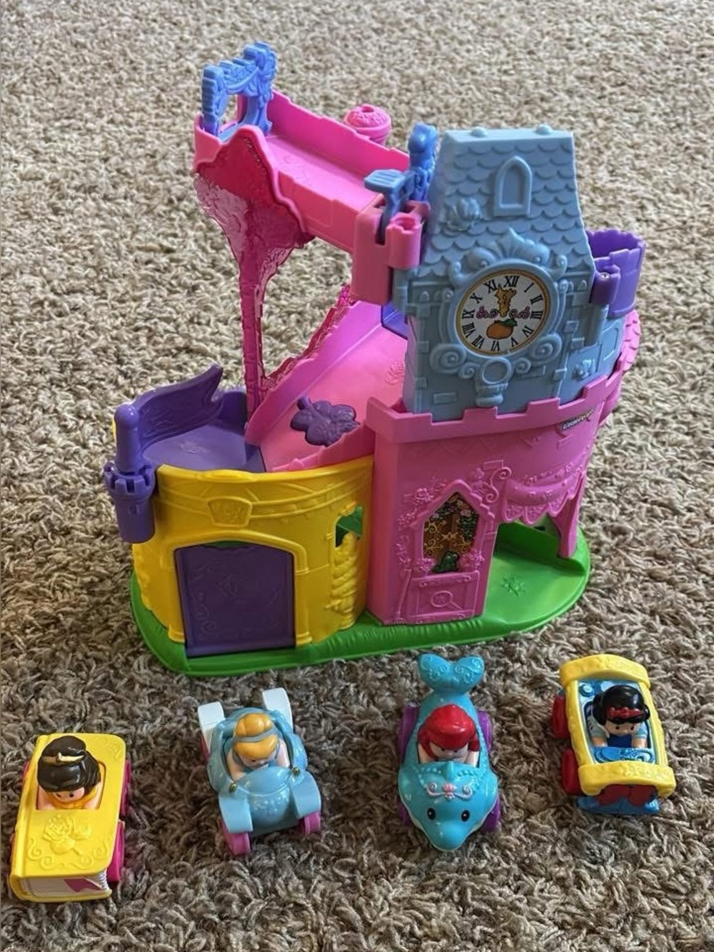 Fisher-Price Little People Disney Princess Wheelies Tower toys with 4 wheelies